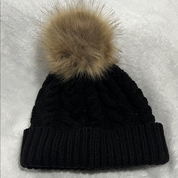 Pendleton LambsWool Black Knit Beanie with Faux Fur Pom Sz OS - Picture 5 of 8